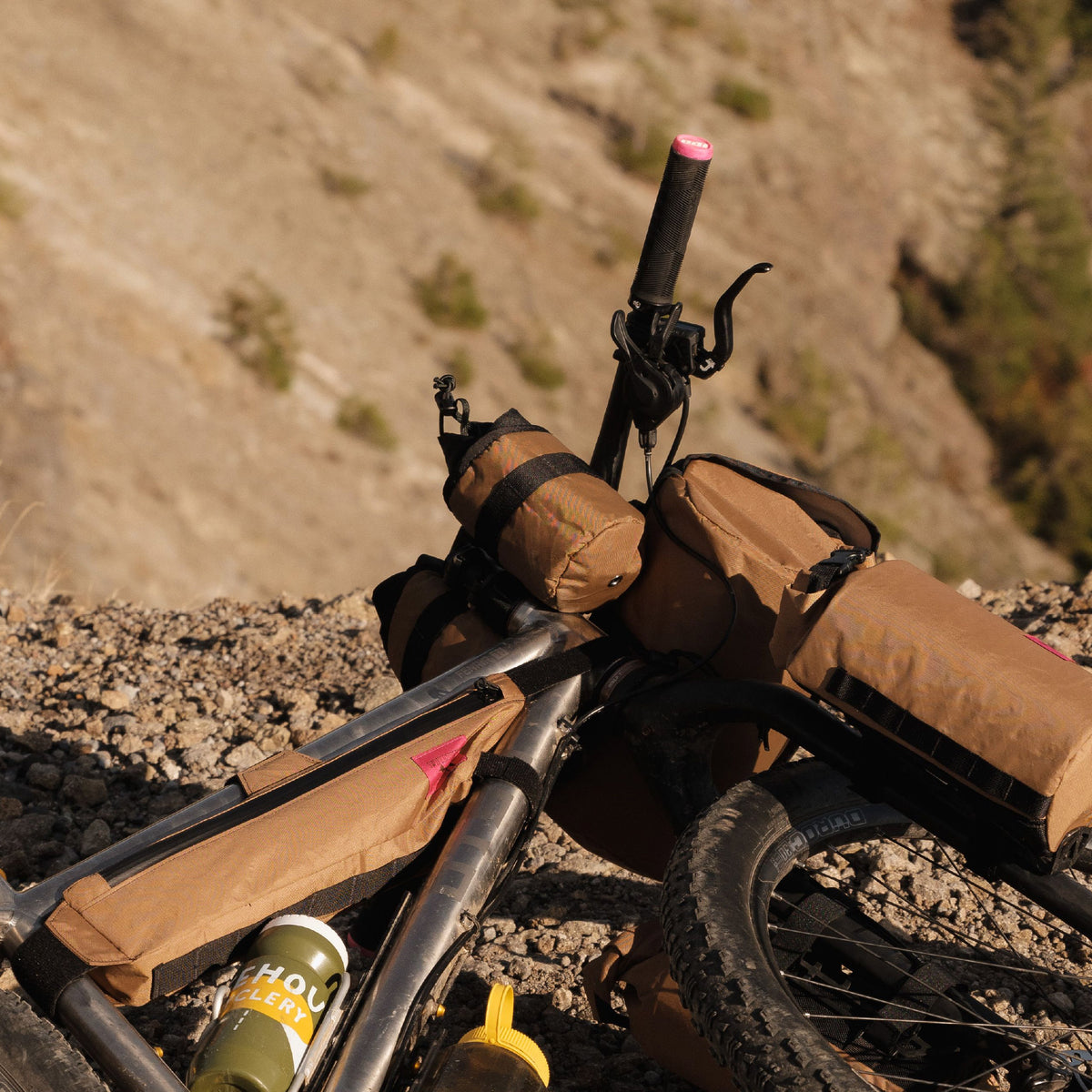 Sidekick Stem Pouch